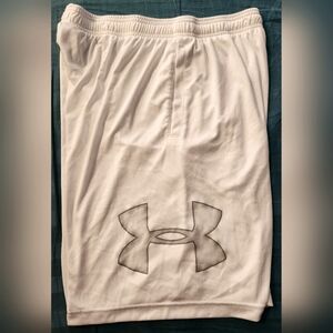 Mens UA Athletic shorts